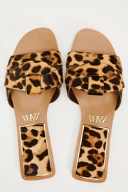 Zara CROSS-STRAP FLAT LEATHER SANDALS