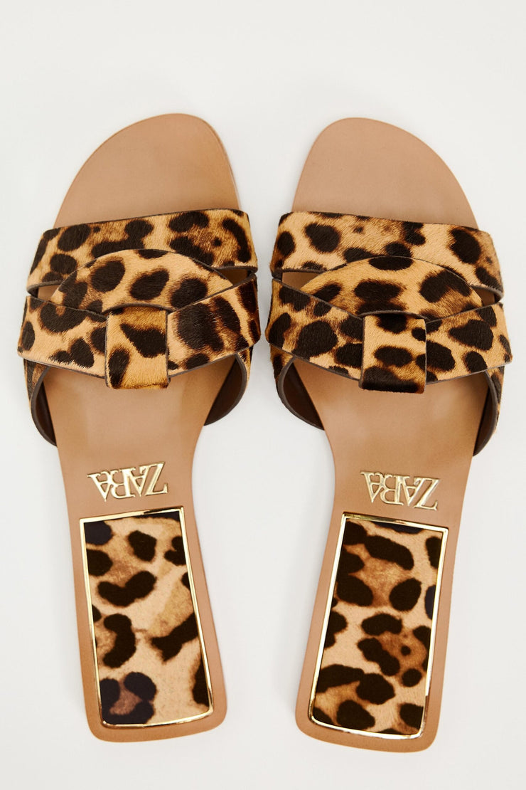 Zara CROSS-STRAP FLAT LEATHER SANDALS